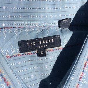 TED BAKER LONDON button down. NEAR NEW🤩😍
